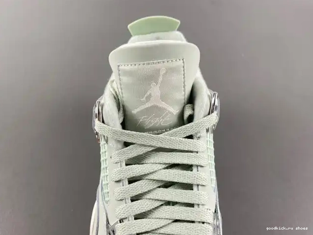 Jordan HV0823-003 Seafoam Air 4 (W) 0426